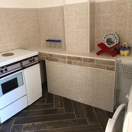 Casa In Pieno Centro Storico X5 Persone, Nuovamente Disponibile Dal 22 Agosto Al 15 Settembre Holiday home