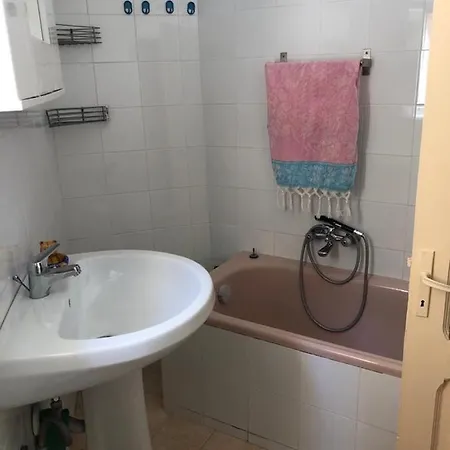 Casa In Pieno Centro Storico X5 Persone, Nuovamente Disponibile Dal 22 Agosto Al 15 Settembre Holiday home *