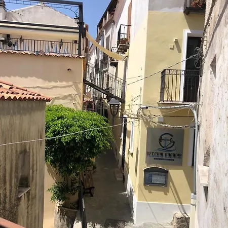Casa In Pieno Centro Storico X5 Persone, Nuovamente Disponibile Dal 22 Agosto Al 15 Settembre *